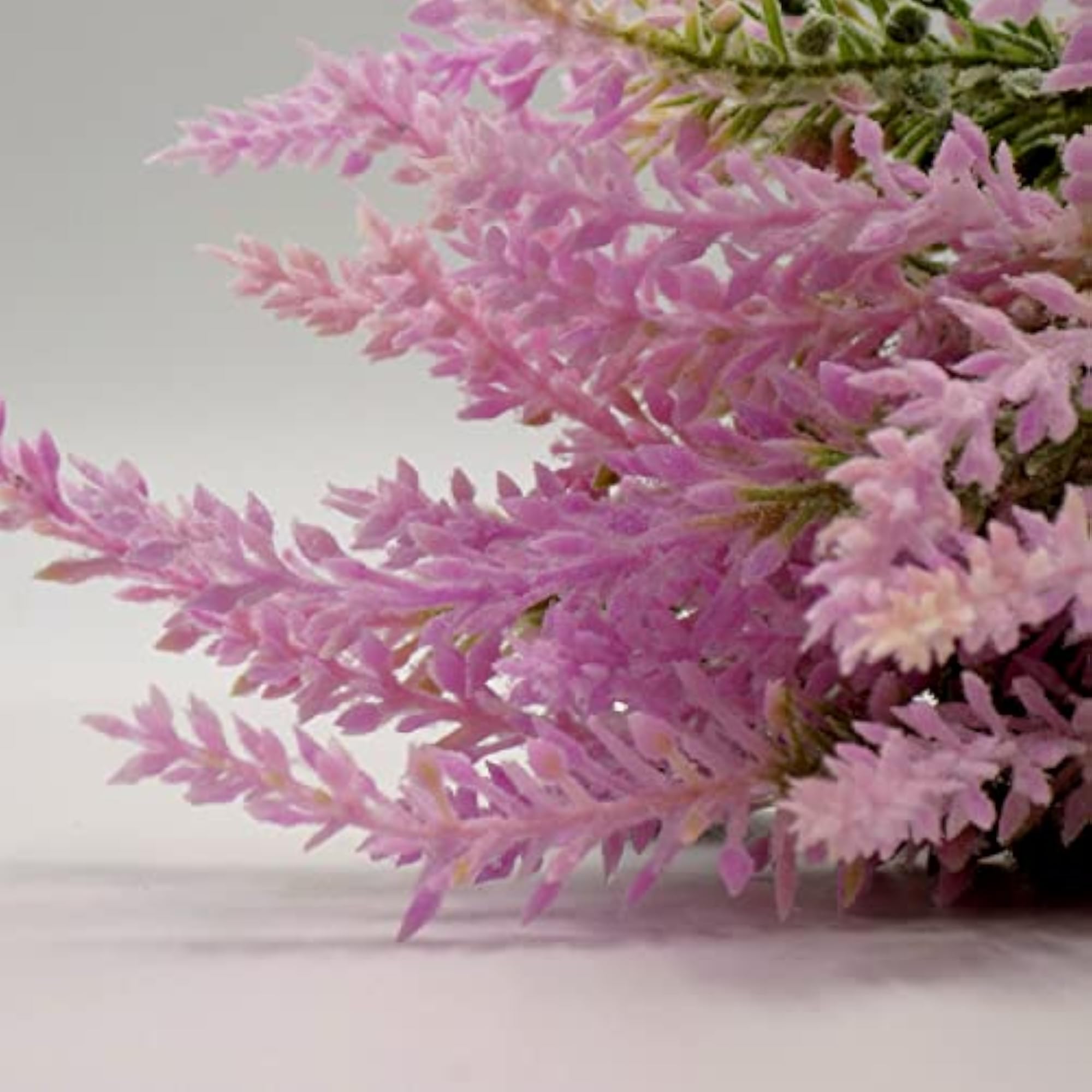 Artificial Pink Plant with Sack Bag for Home Décor